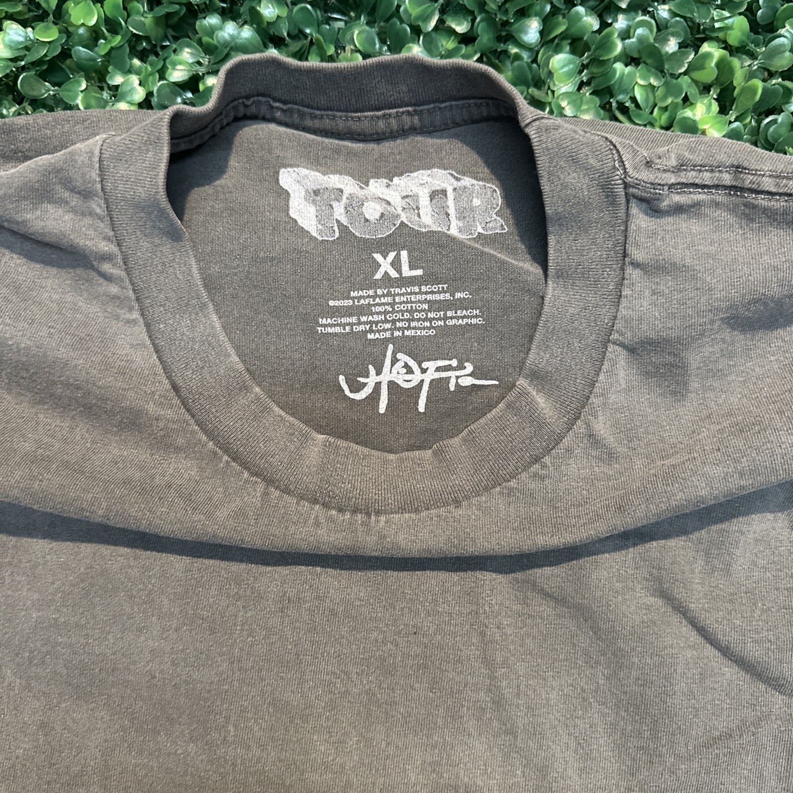 Travis Scott Circus Maximus UTOPIA T-shirt Size XL Los Angeles Sofi Exclusive gallery
