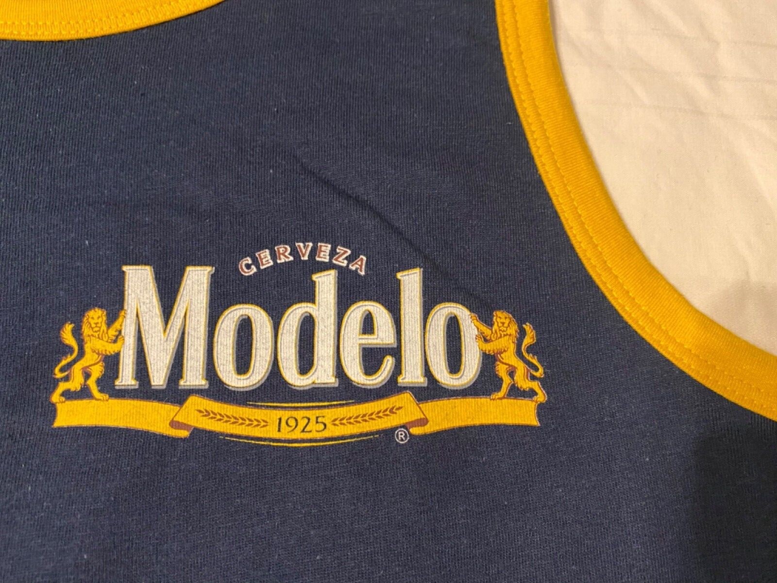 MODELO beer Beach CERVEZA Mexico lion MEN'S New SLEEVELESS Tank Top T-SHIRT WOW! gallery