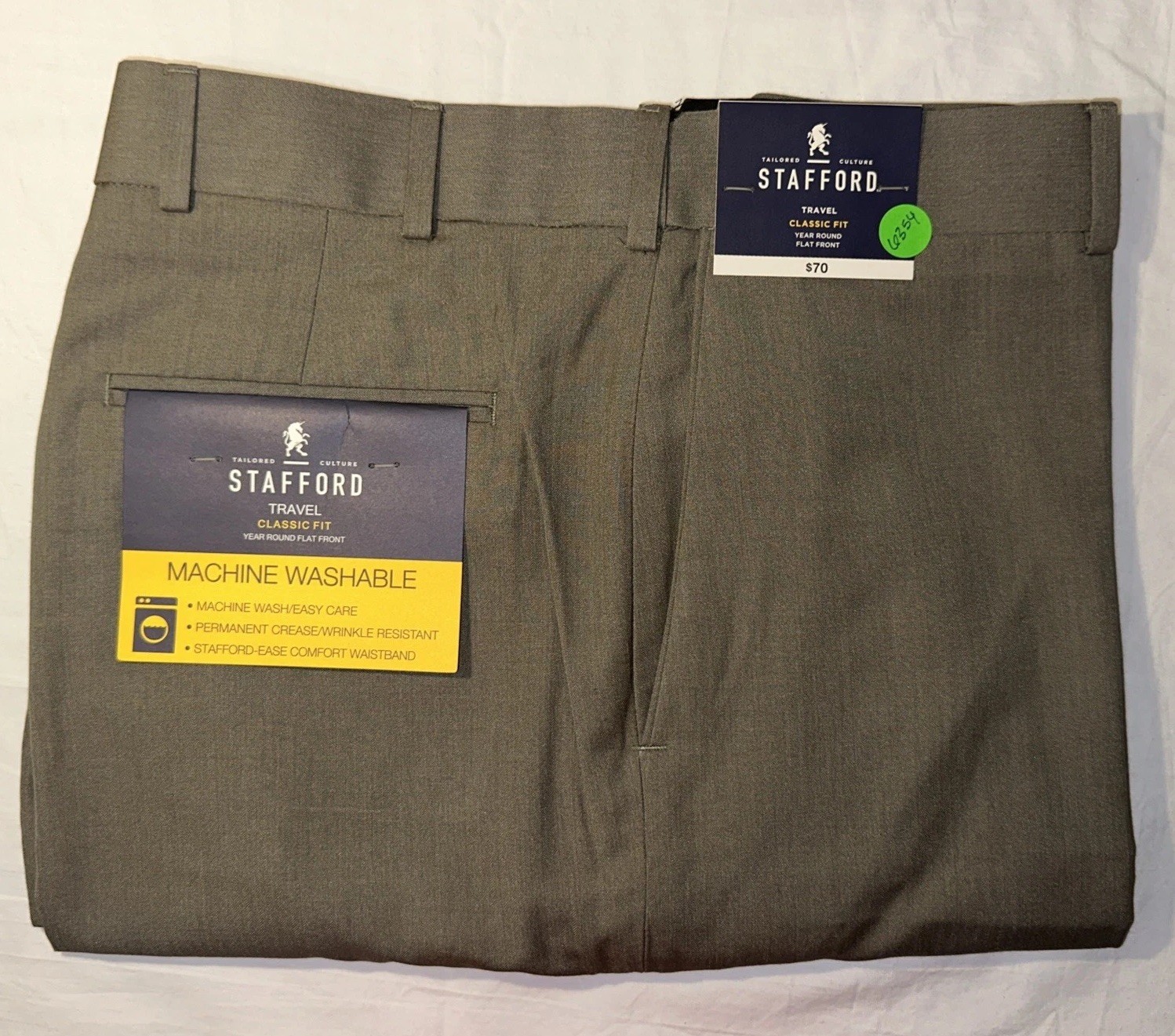 NWT Stafford Men’s 42 x 30 Classic Fit Flat Front Year Round Trouser Pants $70