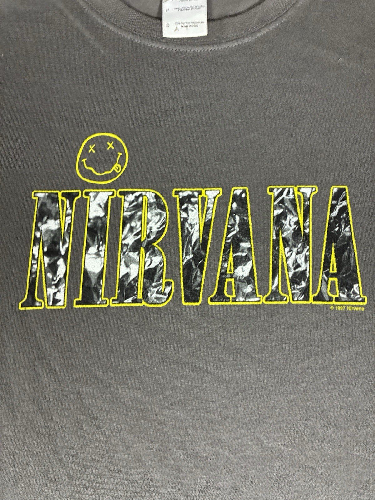 Vintage 90s 1997 Nirvana Kurt Cobain smiley face grunge rock metal t-shirt gallery