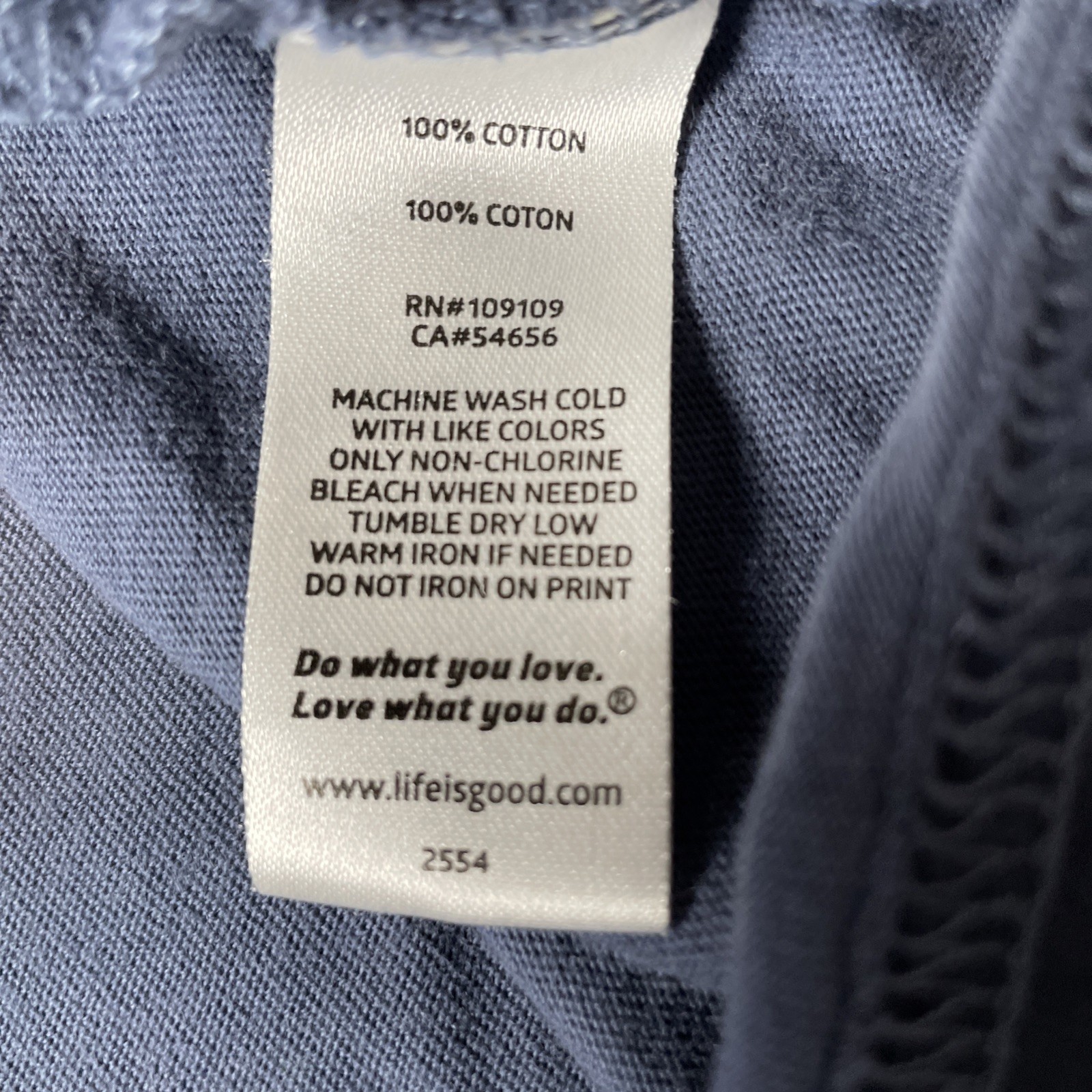 Life Is Good LIG Crusher Tee Men’s Size XL Cotton T-Shirt Peace Love Music gallery