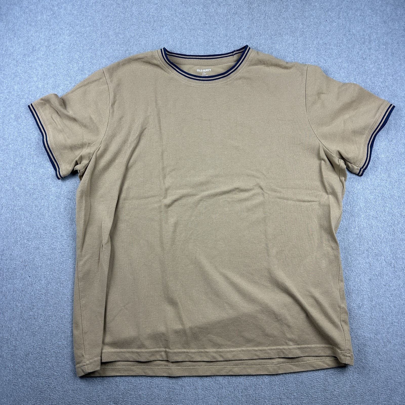 Old Navy Shirt Mens XL Tan Performance Go-Dry Athletic Crewneck Tee Cotton Blend gallery