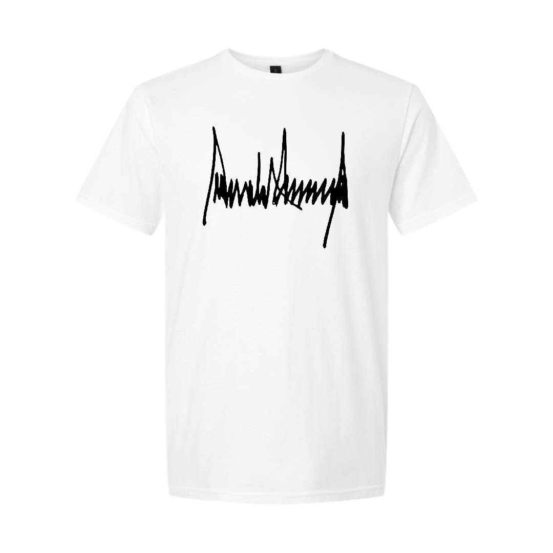 Trump Vance Signature 2024 MAGA 45 47 You Missed Never Surrender Legend T-Shirt gallery