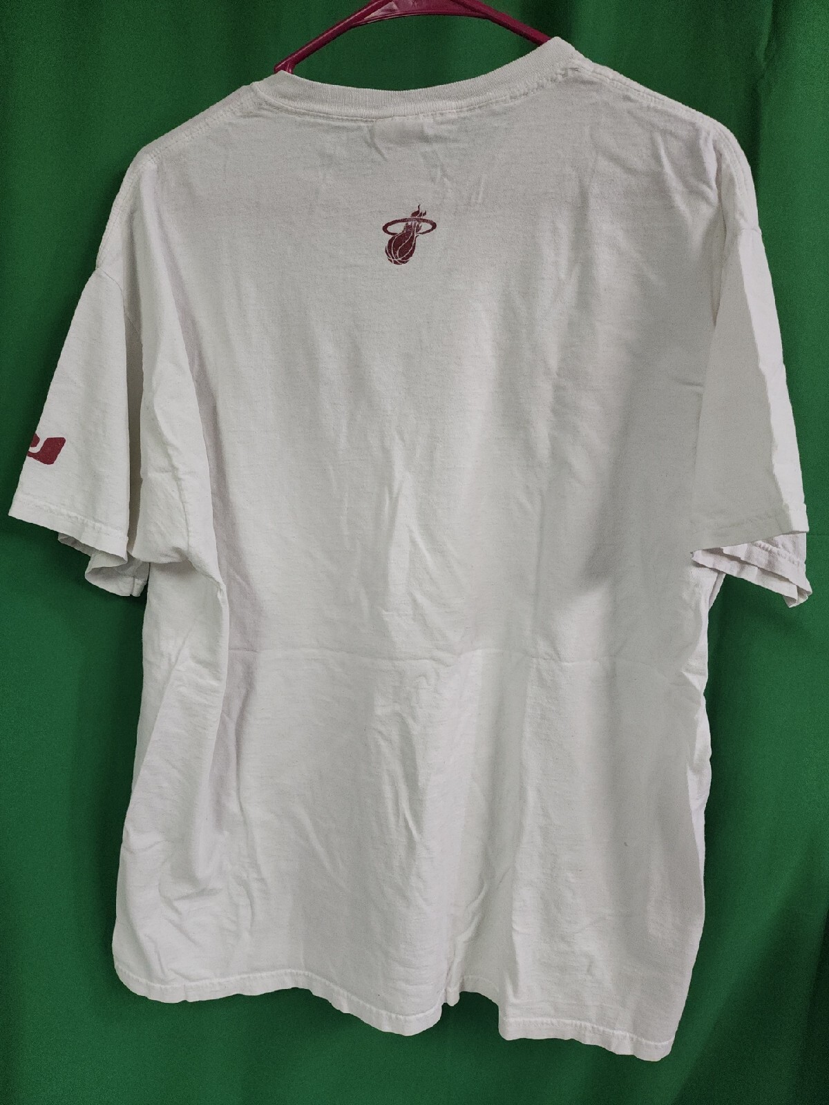 Dwyane Wade Spell out sport Miami Heat XL Men White T-shirt SGA Jordan gallery