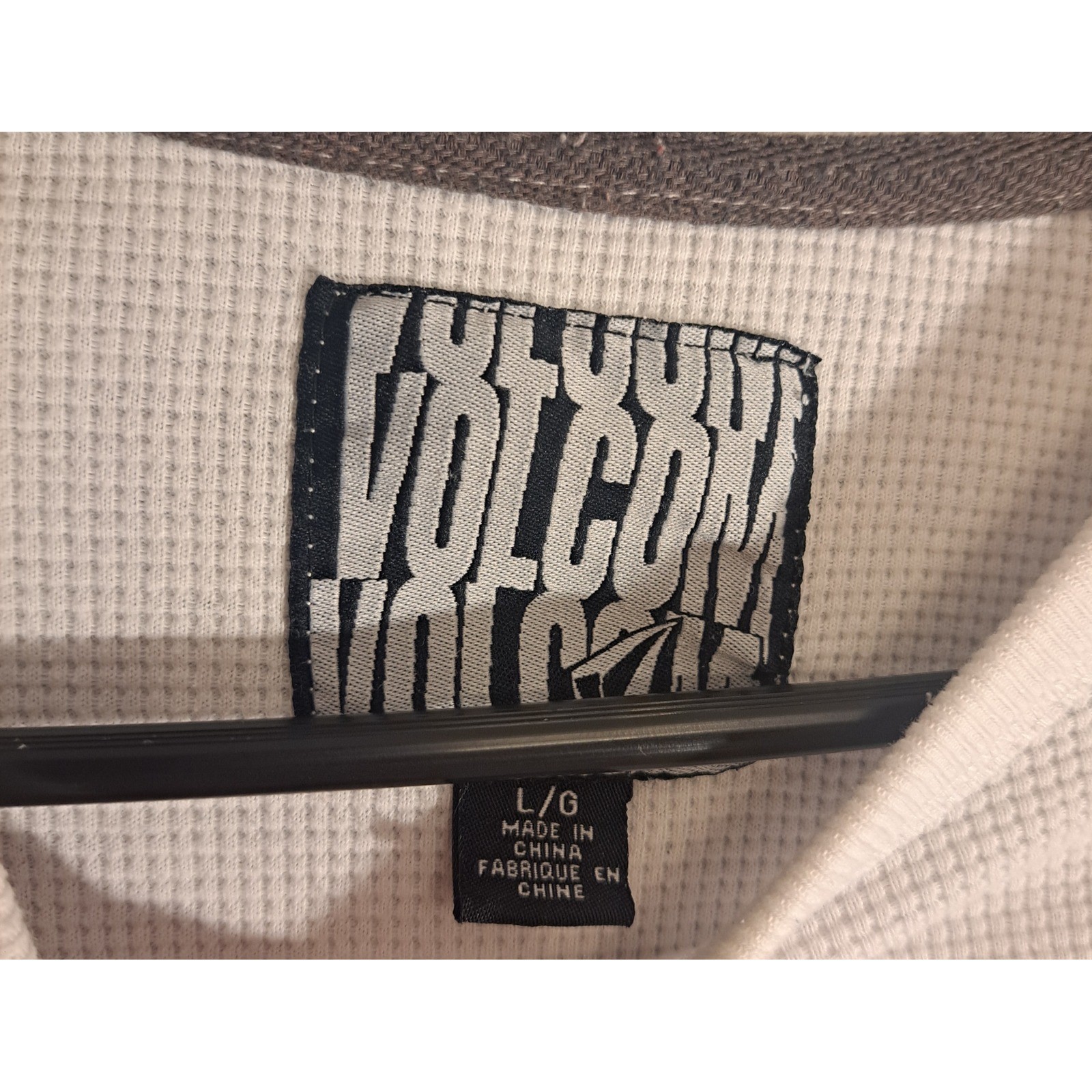 Volcom Stoned Waffle Long Sleeve Short Men's Size Large White Comfy Warm gallery