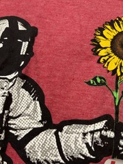 Junior Mens Dellarious Red Astronaut Holding Flower Graphic T-shirt. Size Large