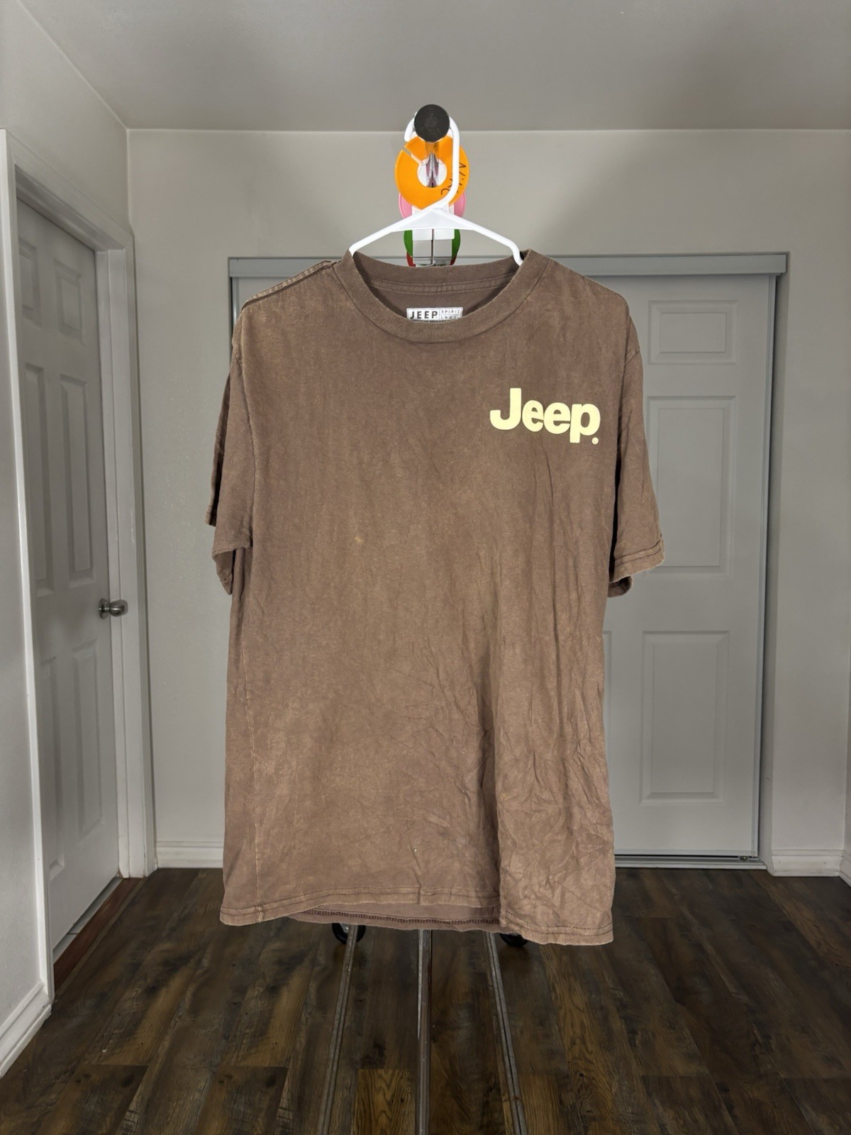 Jeep Spirit 1941 Graphic Double-Sided Men's Brown Crew Neck T-Shirt Size S/P gallery