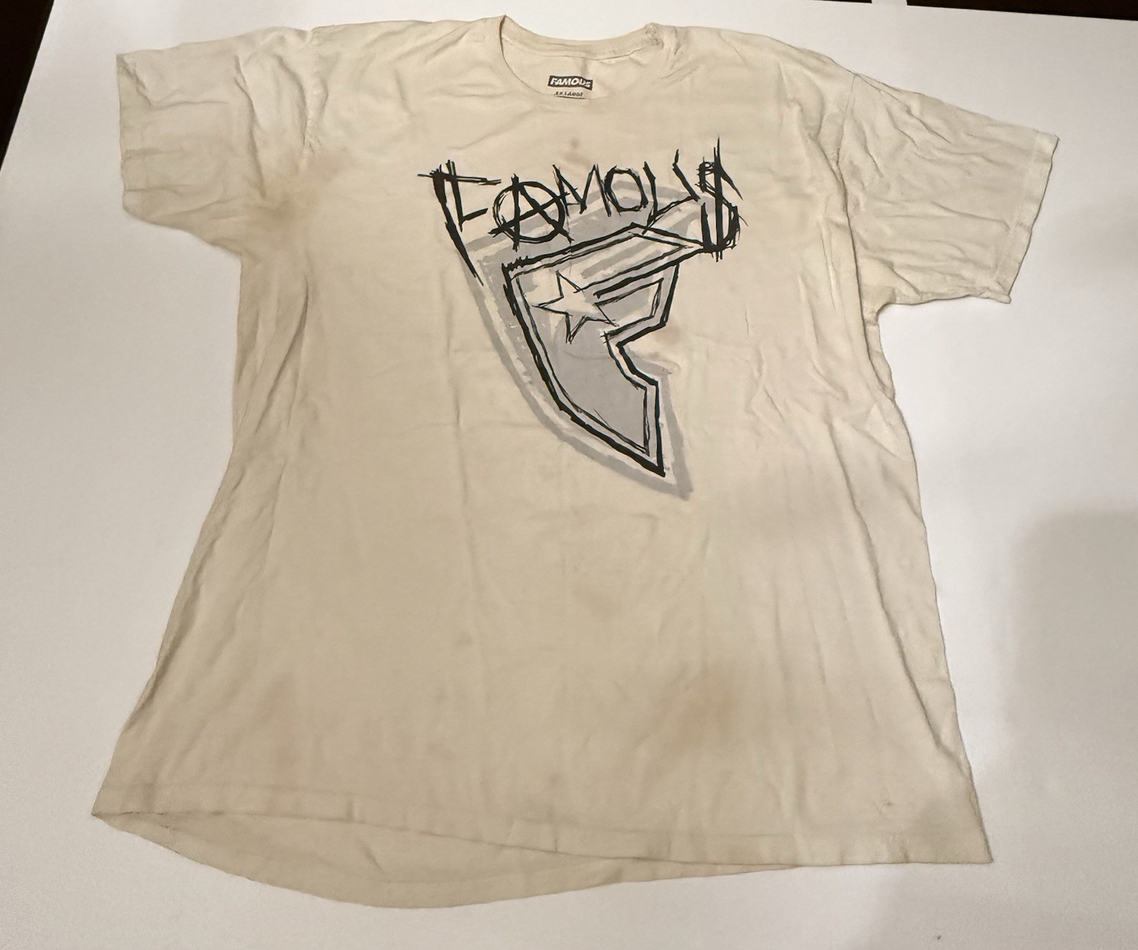 Vintage Famous Stars & Straps White XXL Crew Neck Short Sleeve Logo Graphic gallery