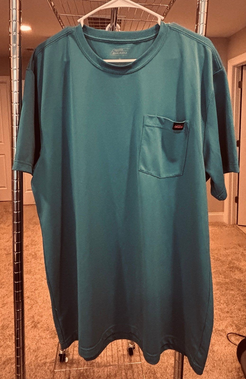 Dickies Men’s Short Sleeve Performance Pocket tee shirt size XL