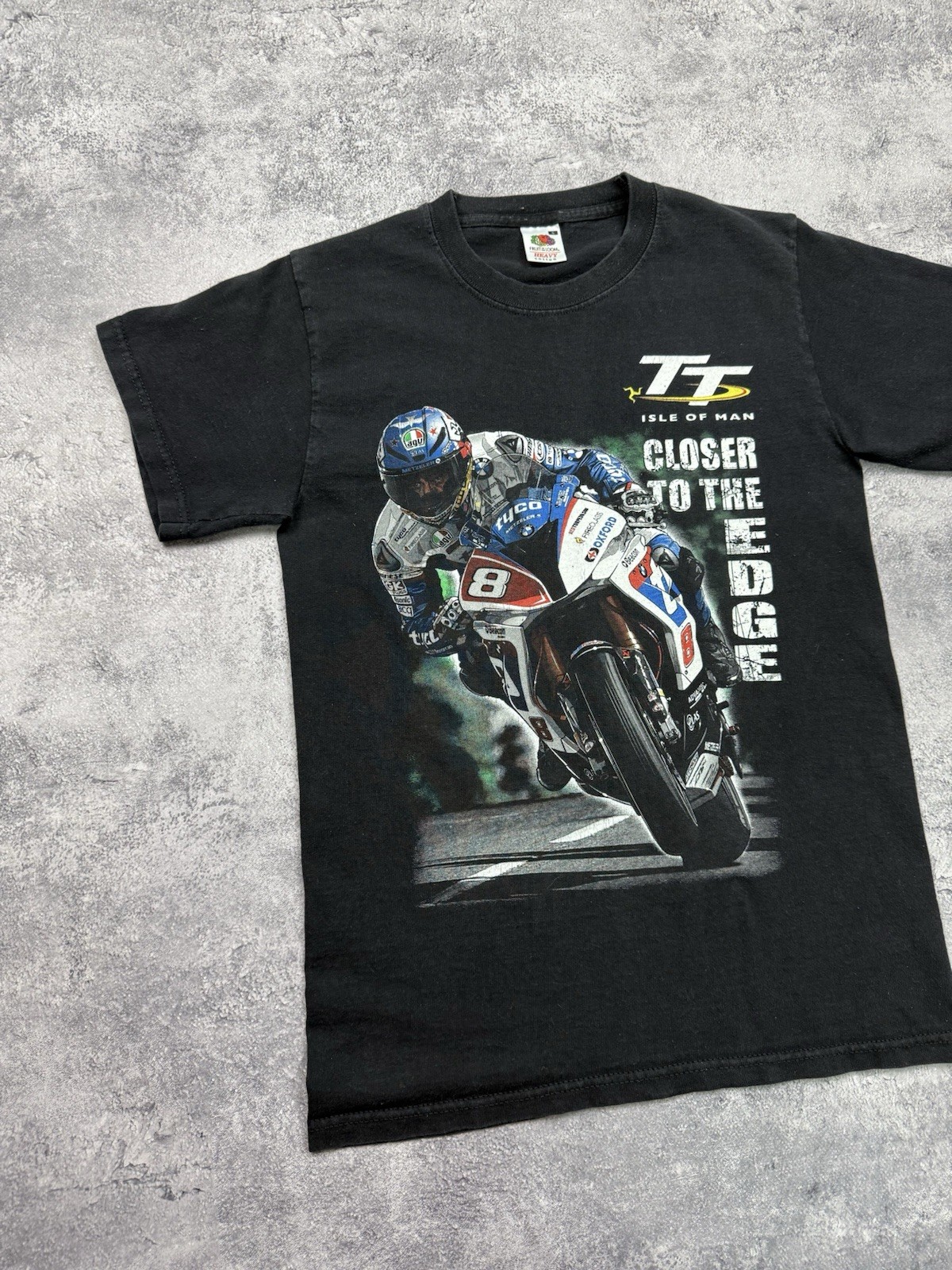 Vintage Isle Of Man TT Races Motorbike Racing Road Black T-Shirt Tee 90s gallery