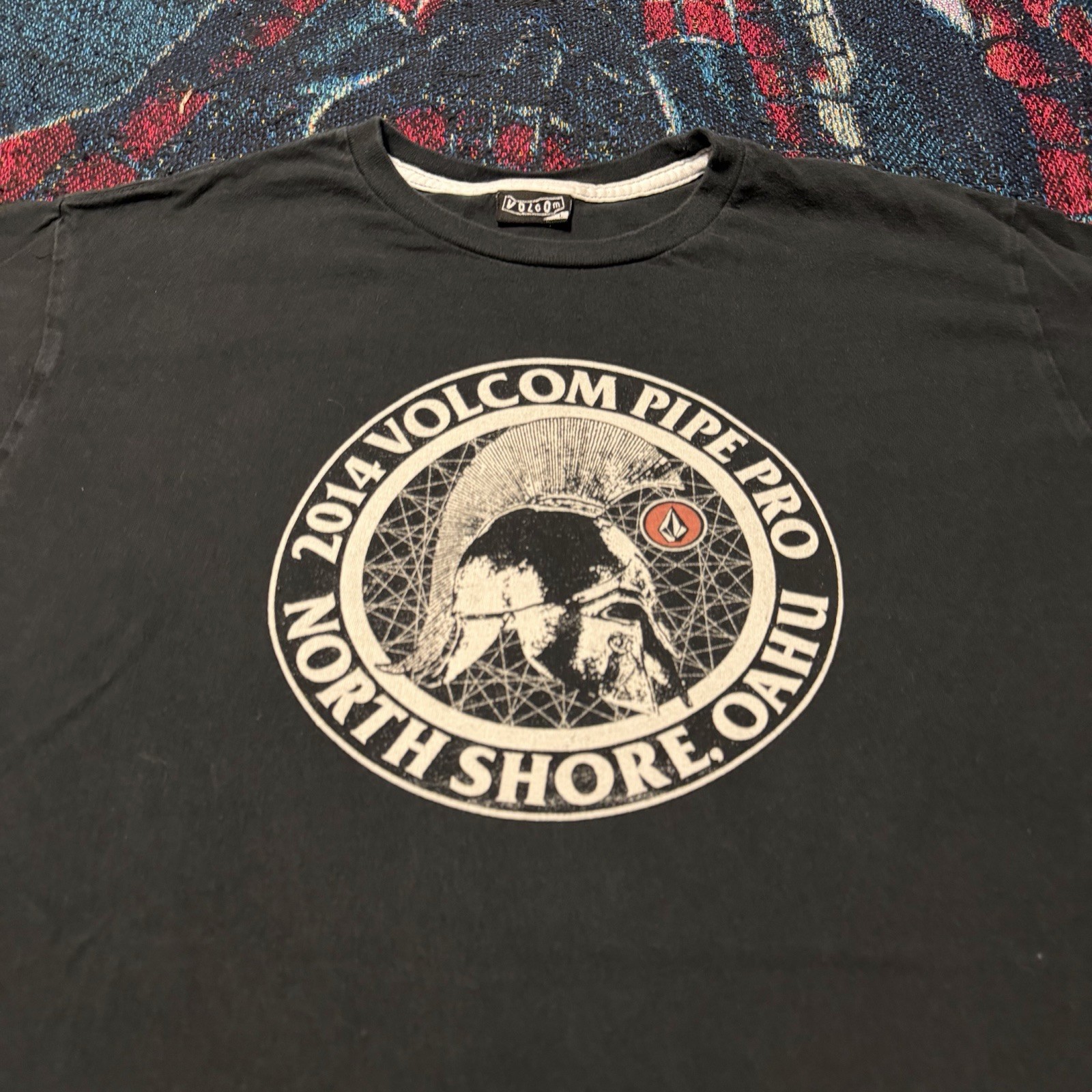 Vintage Y2K Volcom Pipe Pro Spartan Rare Shirt Black Men L Gladiator Skate Cyber