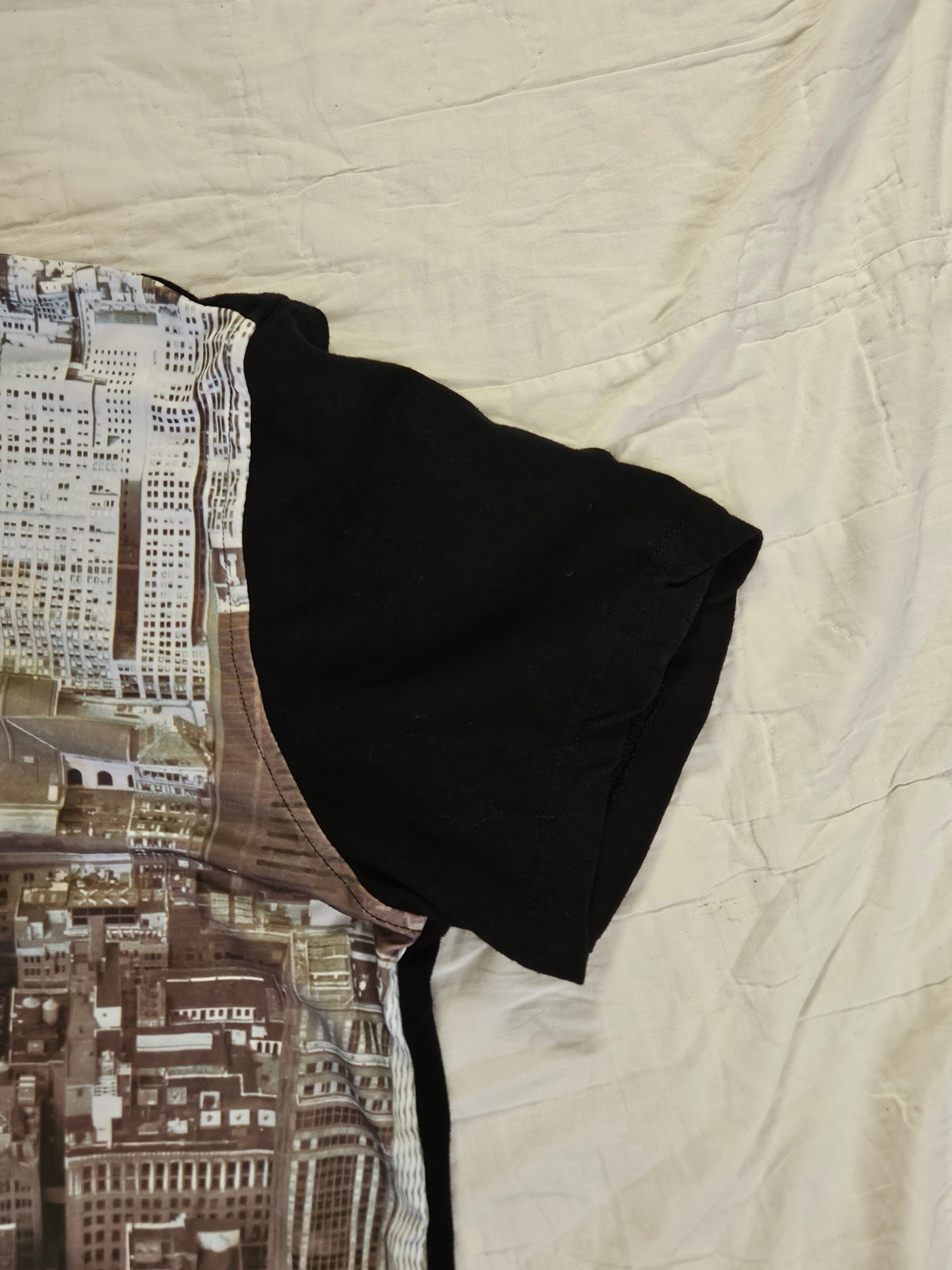 Company 81 NYC Skyline Graphic T Shirt Mens Large 2013 Cityscape Photo Print gallery