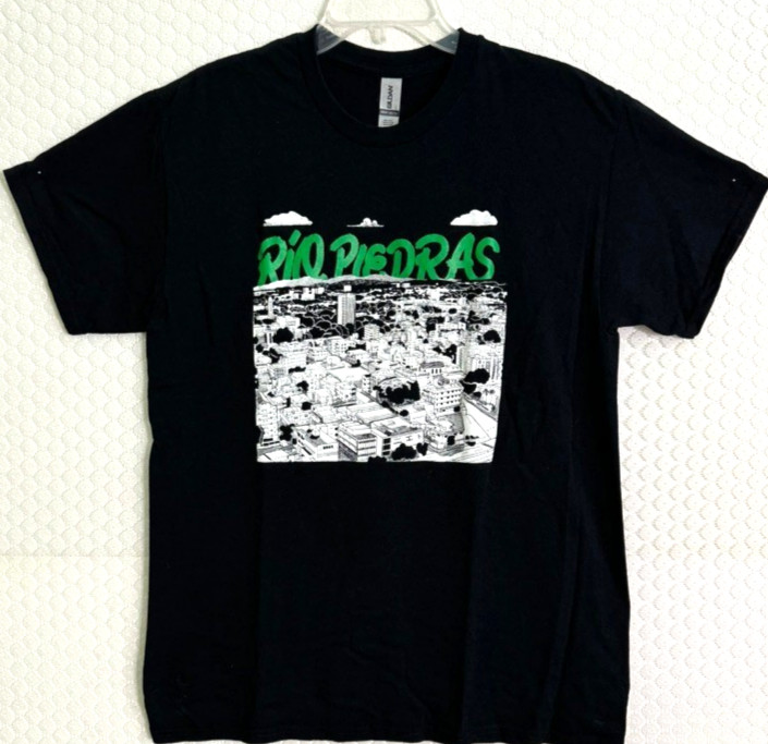 NWOT Camisa Río Piedras Silk Screened T-Shirt , Black with Graphic Design Size L