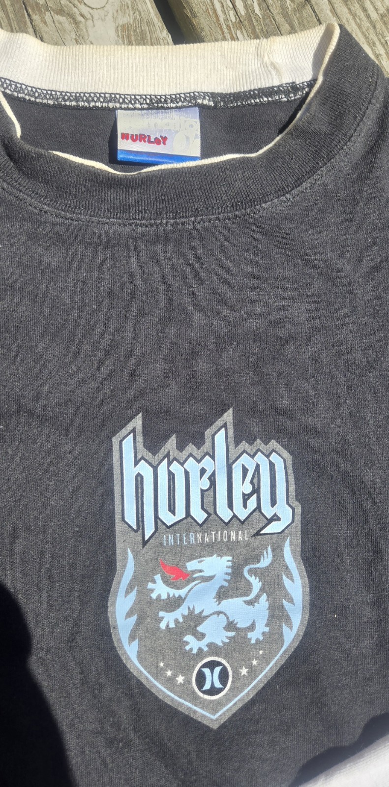 Vintage 90s Hurley Longsleeves gallery