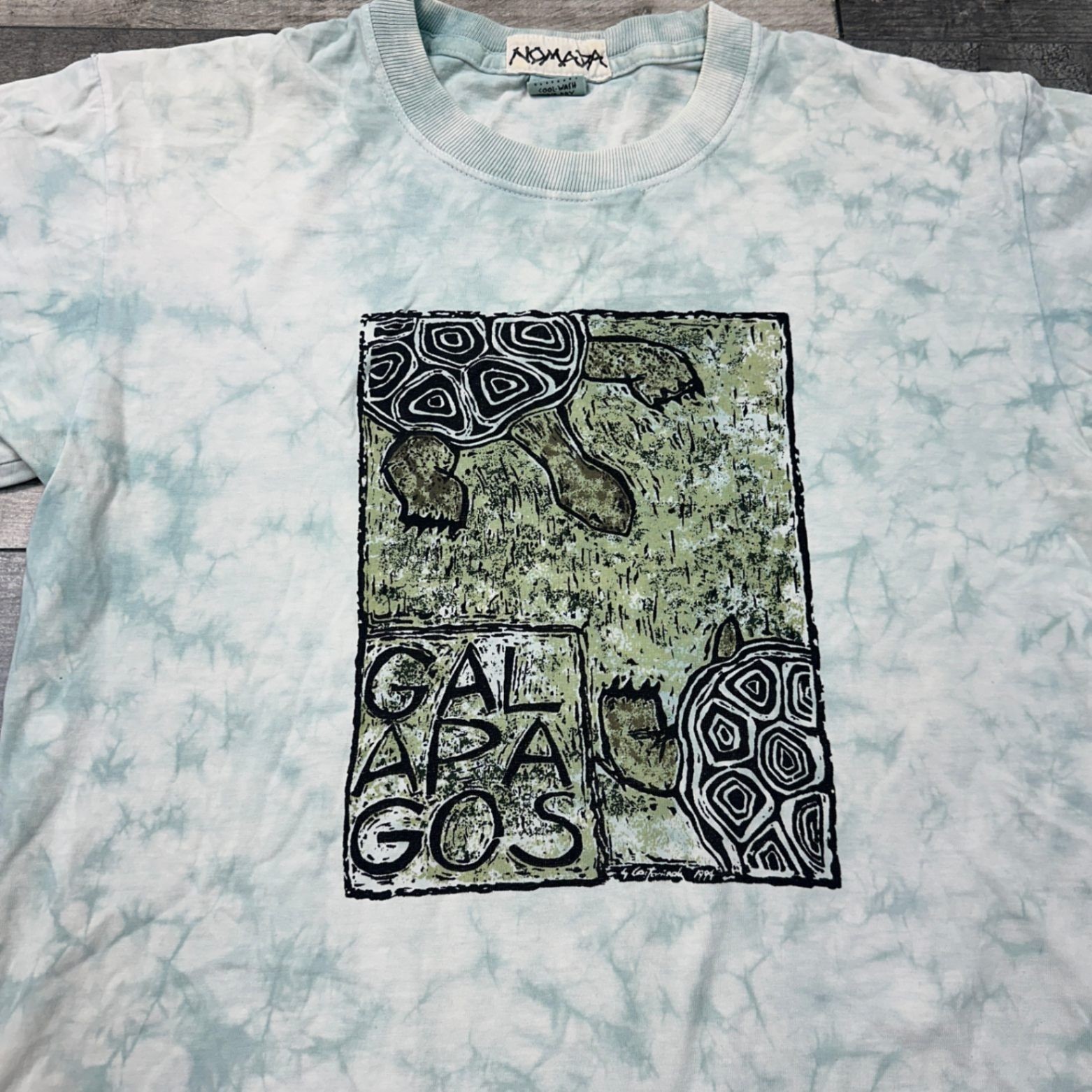 Nomada Galapagos Tortoise Tie Dye T-Shirt Top Multicoloured Mens Medium gallery