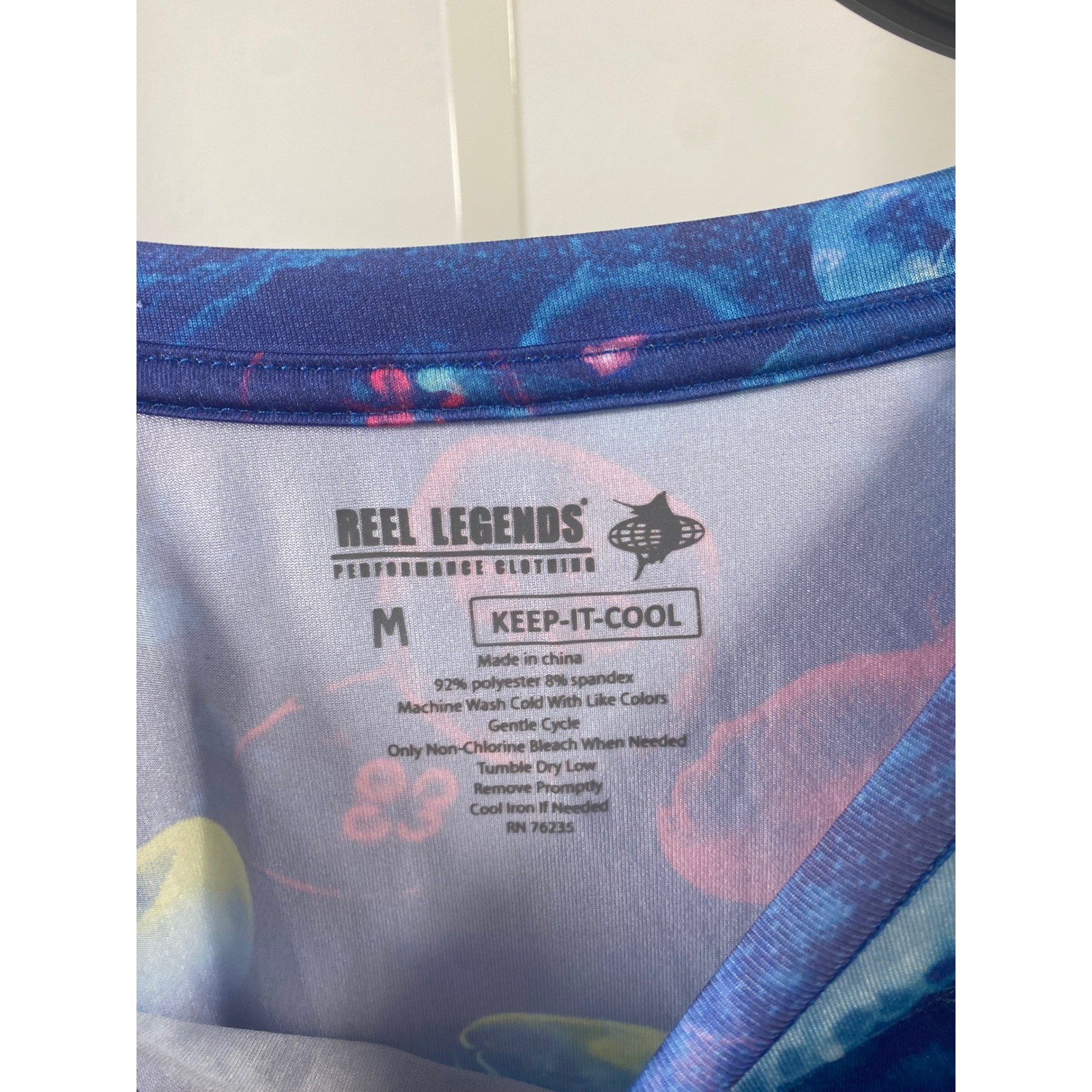 Reel Legends Keep-It-Cool Jellyfish Print Performance Shirt Mens Medium Blue L/S gallery