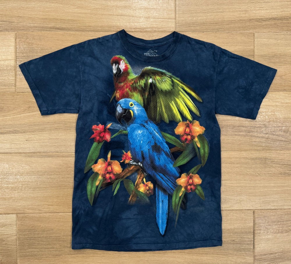 The Mountain Parrot Bird T-Shirt MEDIUM Slim Men’s Adult Tropical Forest USA Y2K