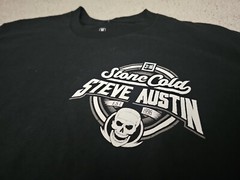 STONE COLD STEVE AUSTIN Retro WWE Legends Royal Rumble WINNER ’97 Tshirt Medium