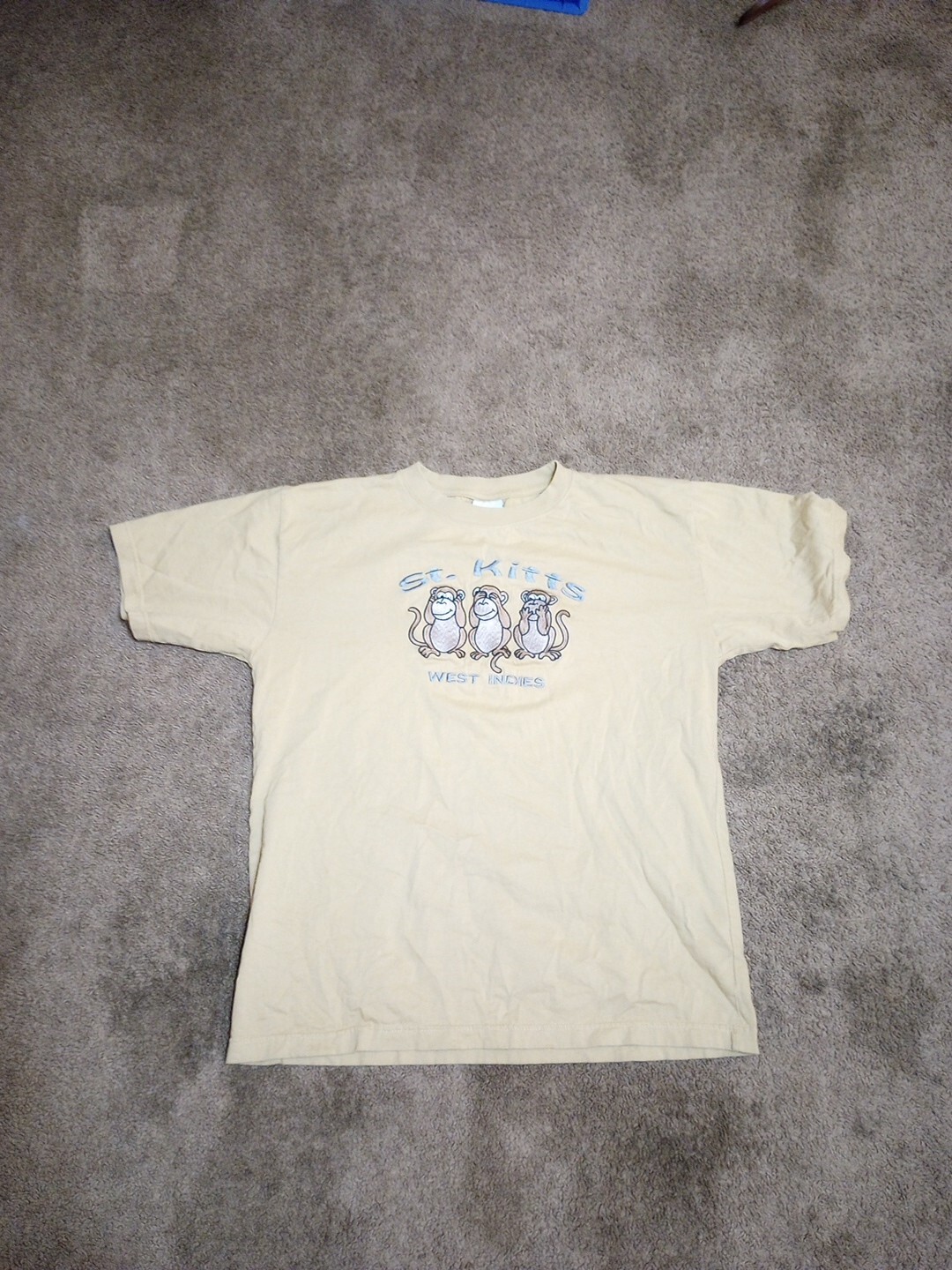 St. Kitts West Indies Embroidered T-Shirt Size Large Made in India gallery