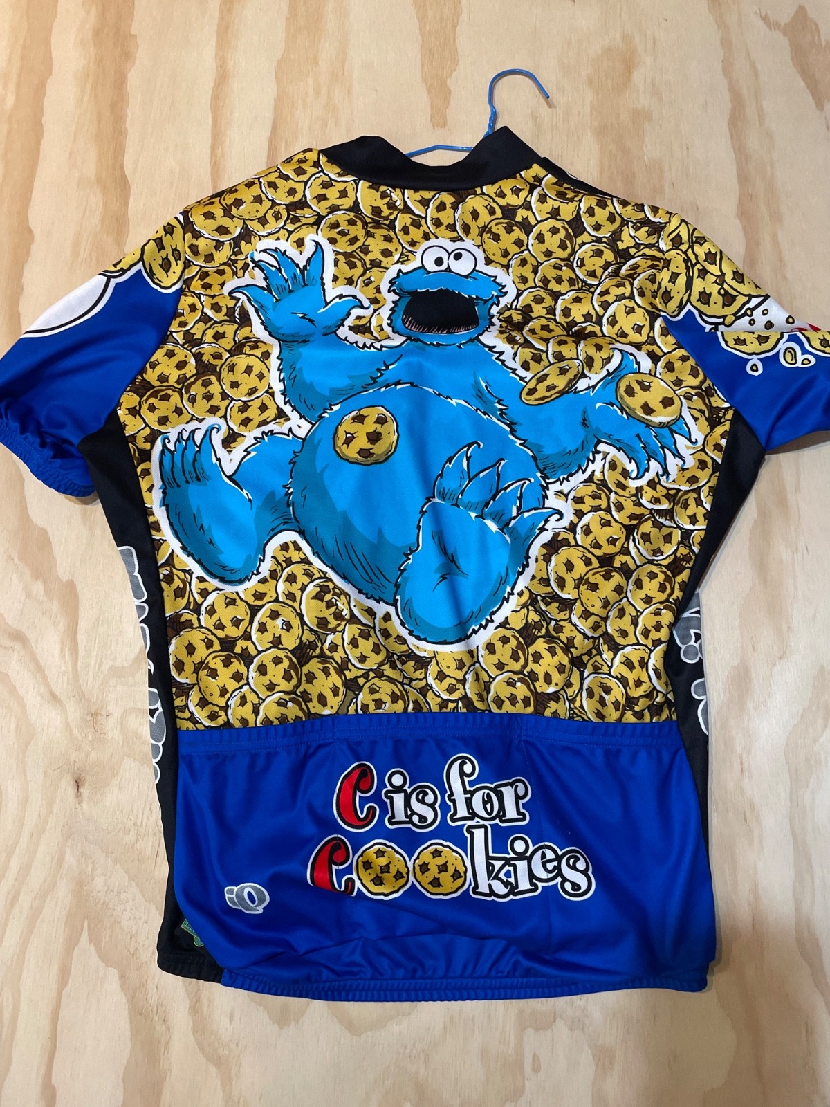 Pearl Izumi Sesame Street Cookie Monster biking shirt size large gallery