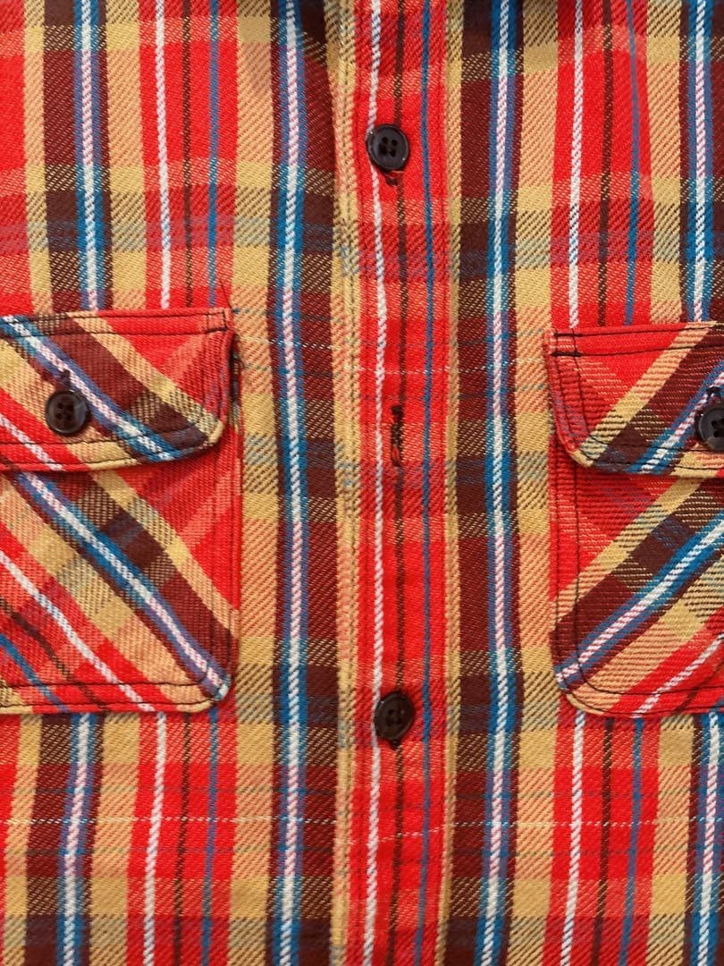 Two Moon Check Flannel Shirt M - Missing One Button gallery