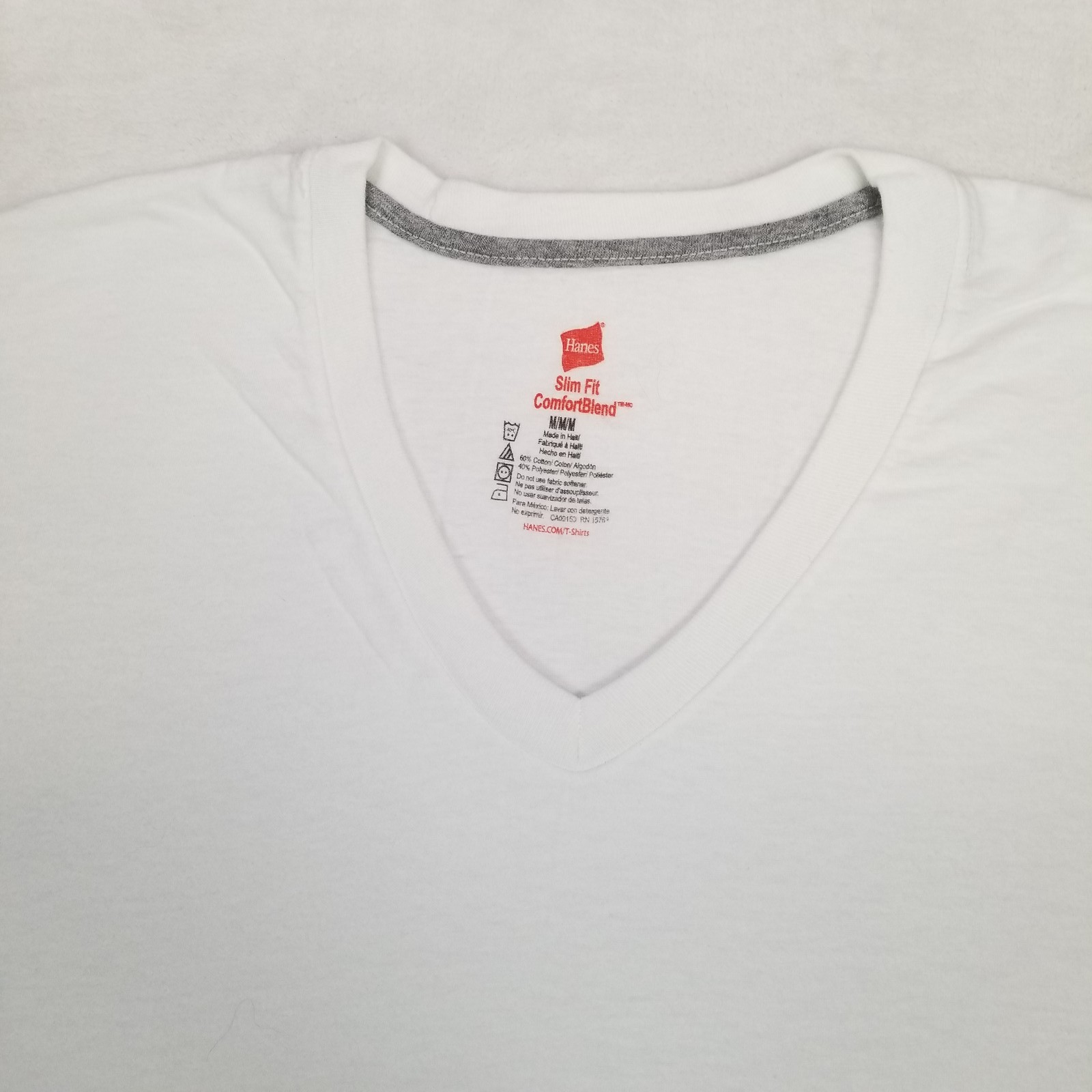 Hanes Men's White Basic V-Neck T-Shirt Slim Fit Comfort Blend Size Medium Casual gallery