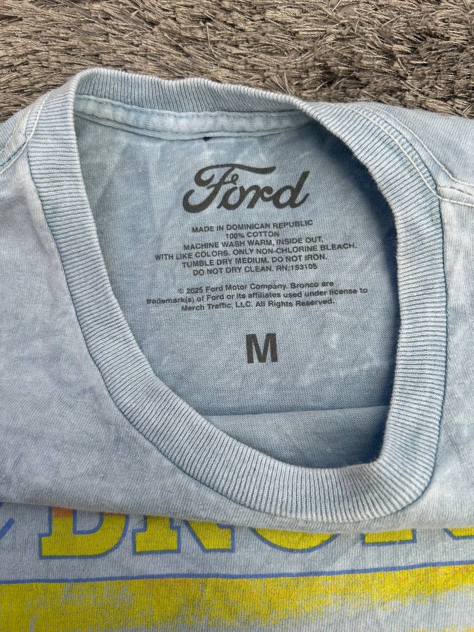 Ford Bronco Free-Wheelin Graphic T-Shirt Medium Blue Acid Wash Vintage Style gallery