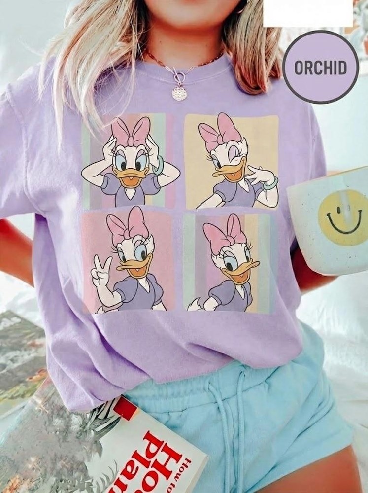 Retro Daisy Duck Shirts Disney Magic Kingdom Shirt Disney Trip Shirt Family V