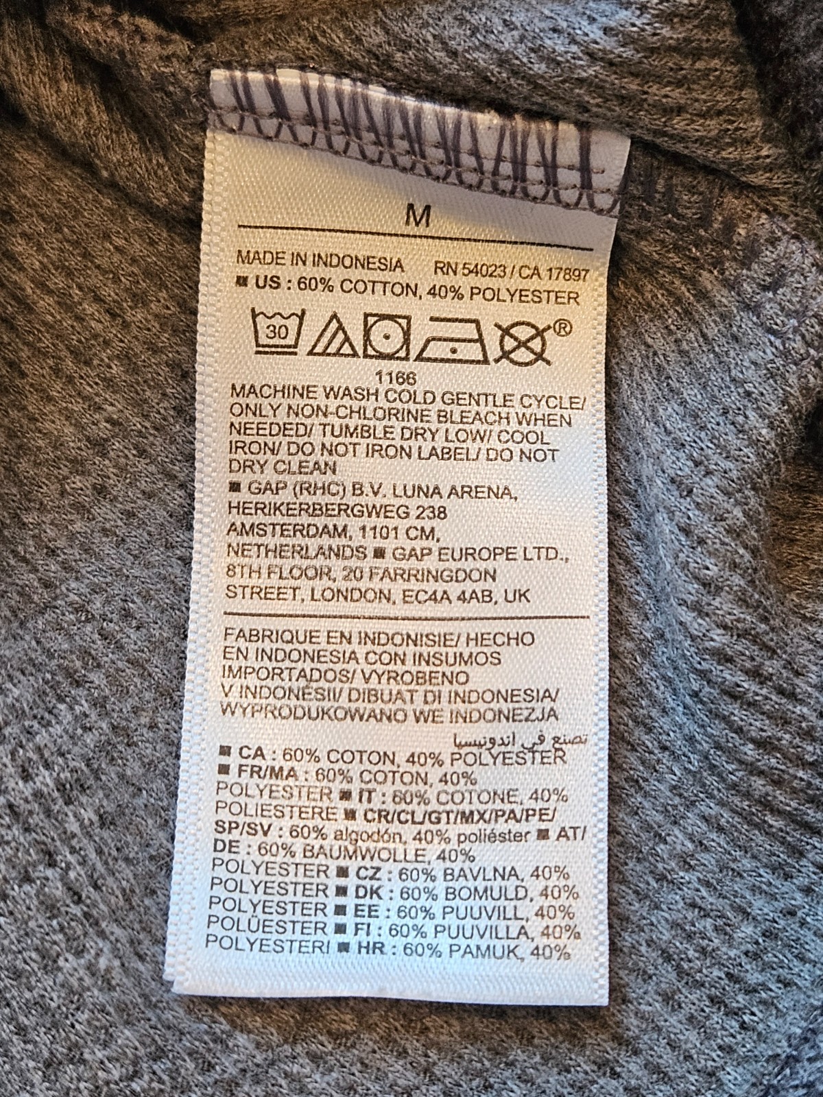 Old Navy Men's Long Sleeve Thermal T-Shirt- Gray/Black, Medium gallery