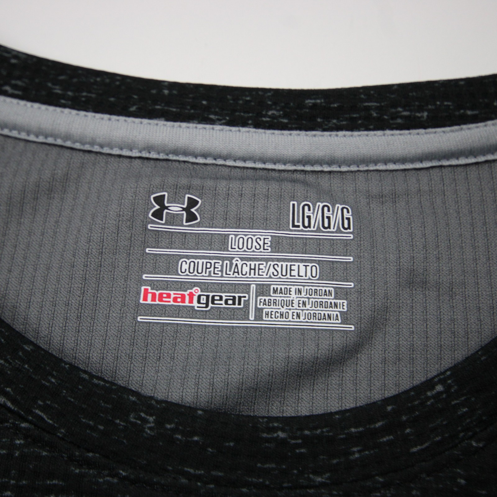 Under Armour HeatGear Long Sleeve Shirt Men's Black New with Tags L gallery