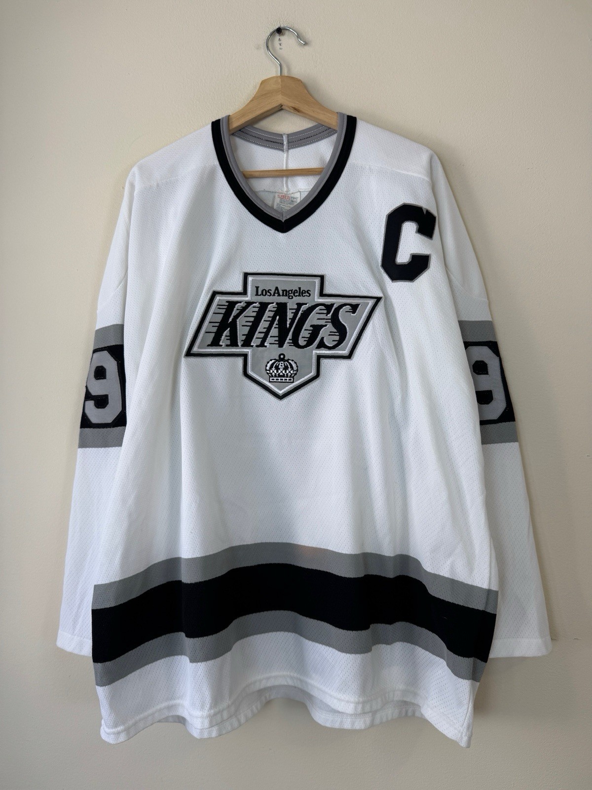 CCM 90’s NHL Gretzky LA Kings Long Sleeve Jersey - XL gallery
