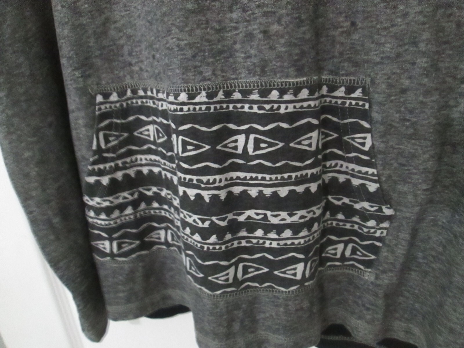 Vintage Metro One XL Black Hoodie T-Shirt with Kangaroo Pocket gallery