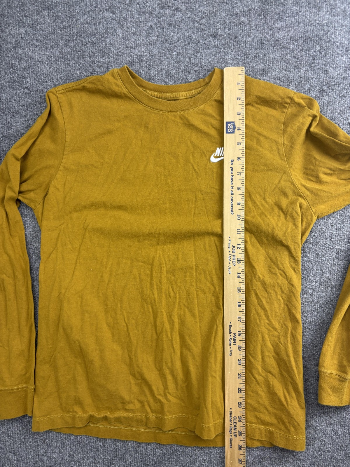 Nike Shirt Mens Medium Gold The Nike Tee Long Sleeve Swoosh Logo Crewneck gallery