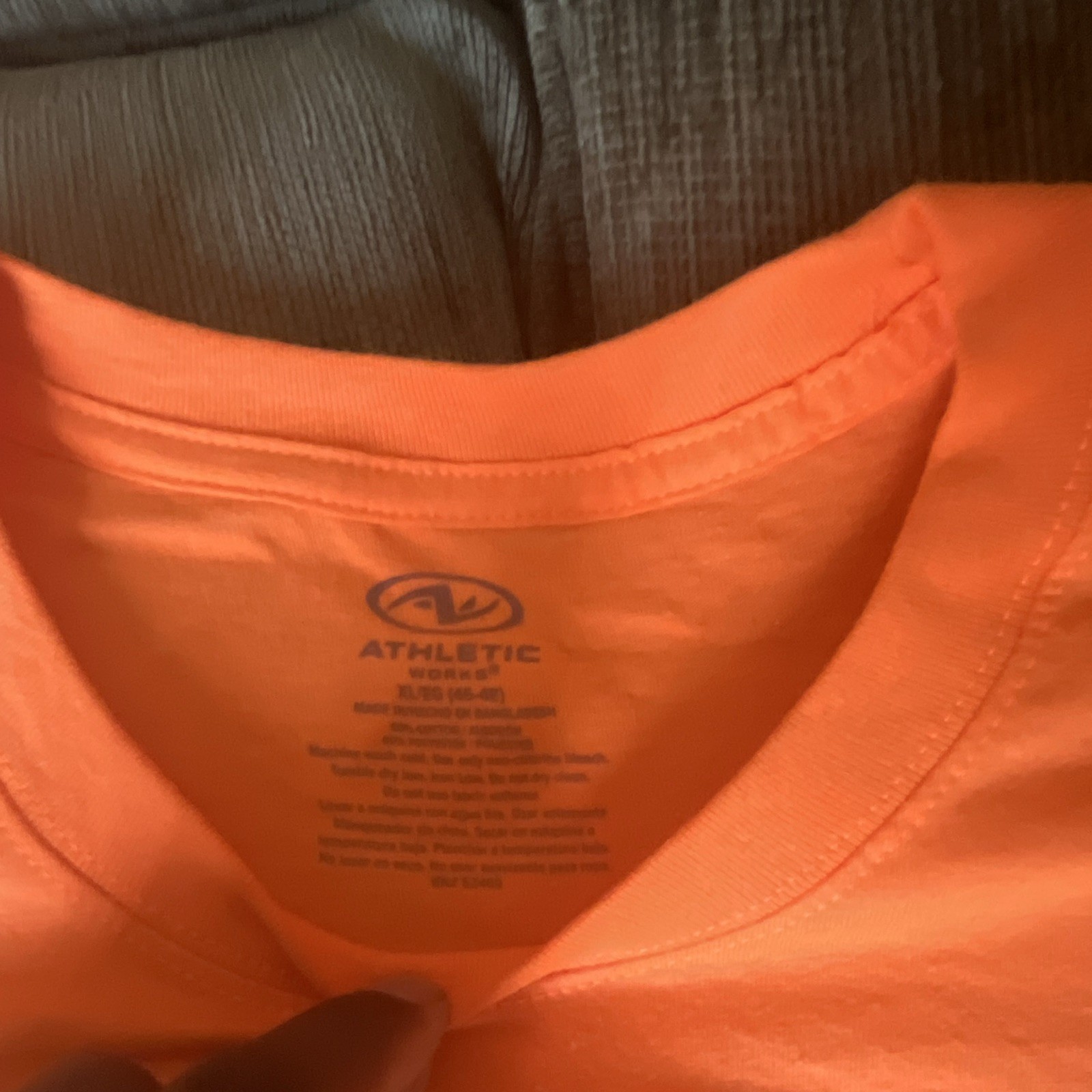 Athletic Works Men's XL Orange Solid Crew Neck Short Sleeve Cotton Tagless Tee gallery