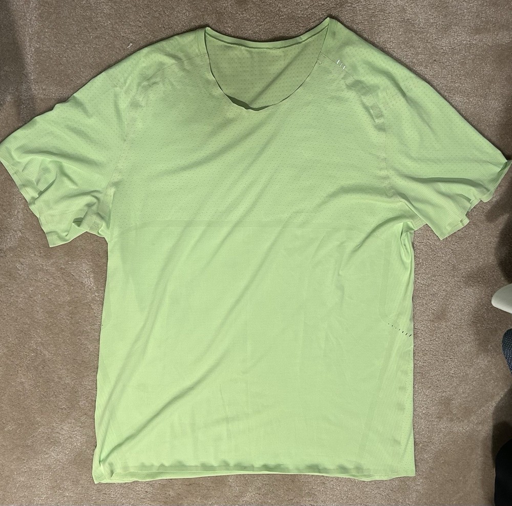 Large Lululemon Fast and Free Short Sleeve Shirt Neo Mint running cycling