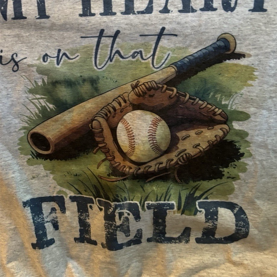 Gildan Unisex 2XL Gray Crew Neck Baseball Graphic “My Heart is on that Field”
