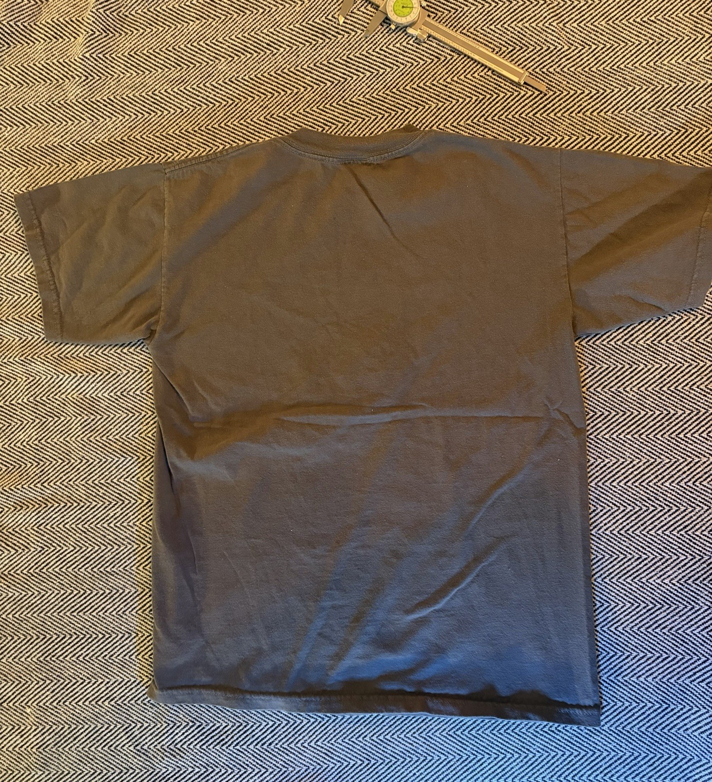 Discovery Channel “TAKE A HIKE” boot print shirt, M, vintage, embossed medium gallery