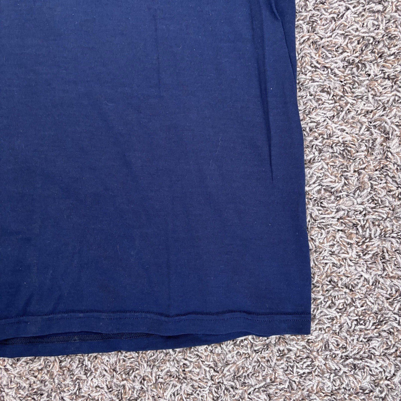 unbound merino Wool t shirt Men Size Large gallery