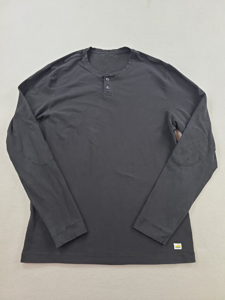 Vuori Ever Henley T Shirt Mens Medium Black Soft Lightweight Gym Elbow Patch