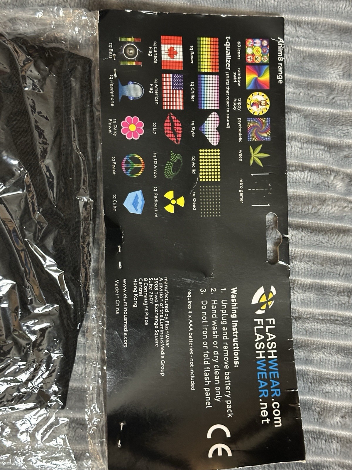 FlashWear T-Qualizer Smiley Face Sound Activated LED Equalizer T-Shirt Large gallery