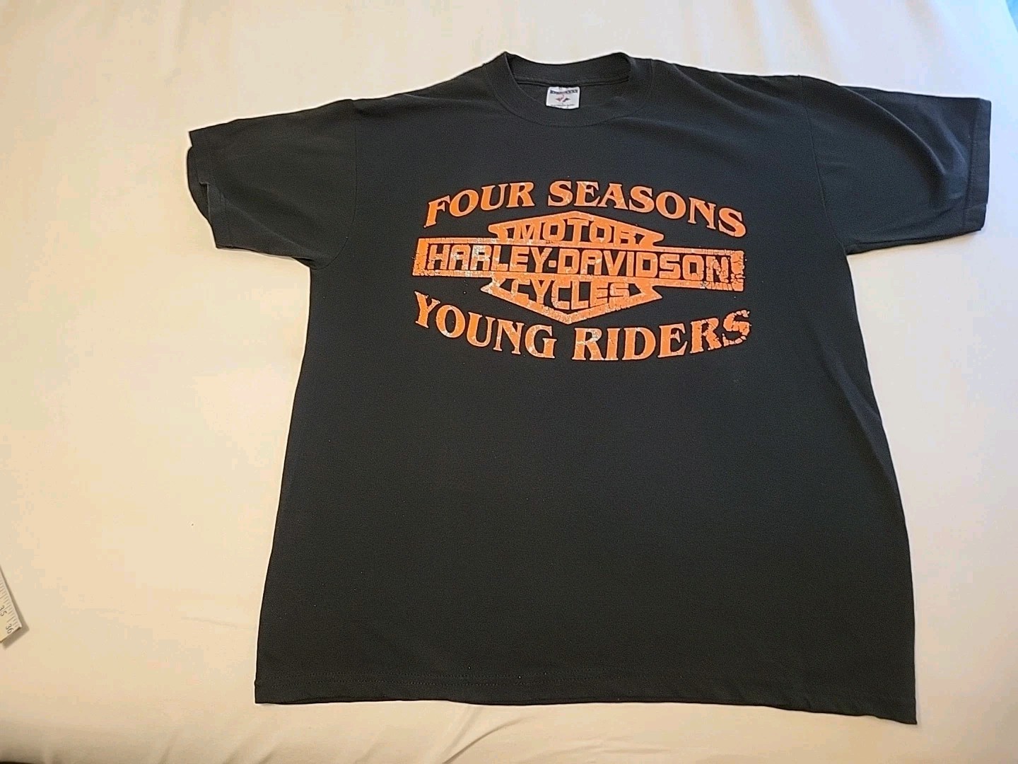 Harley Davidson Tee Shirt Men's Size L Four Seasons Young Riders gallery
