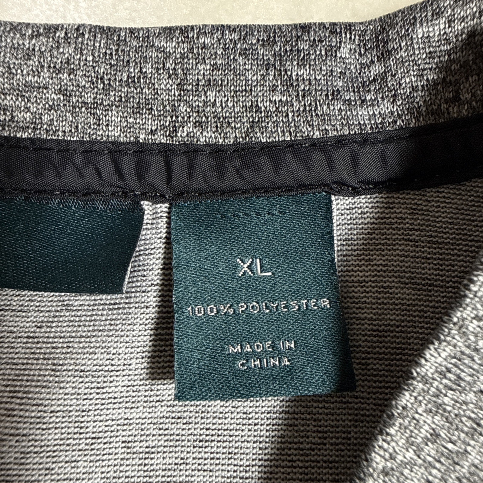 Perry Ellis Shirt Mens XL Gray Short Sleeve V Neck gallery