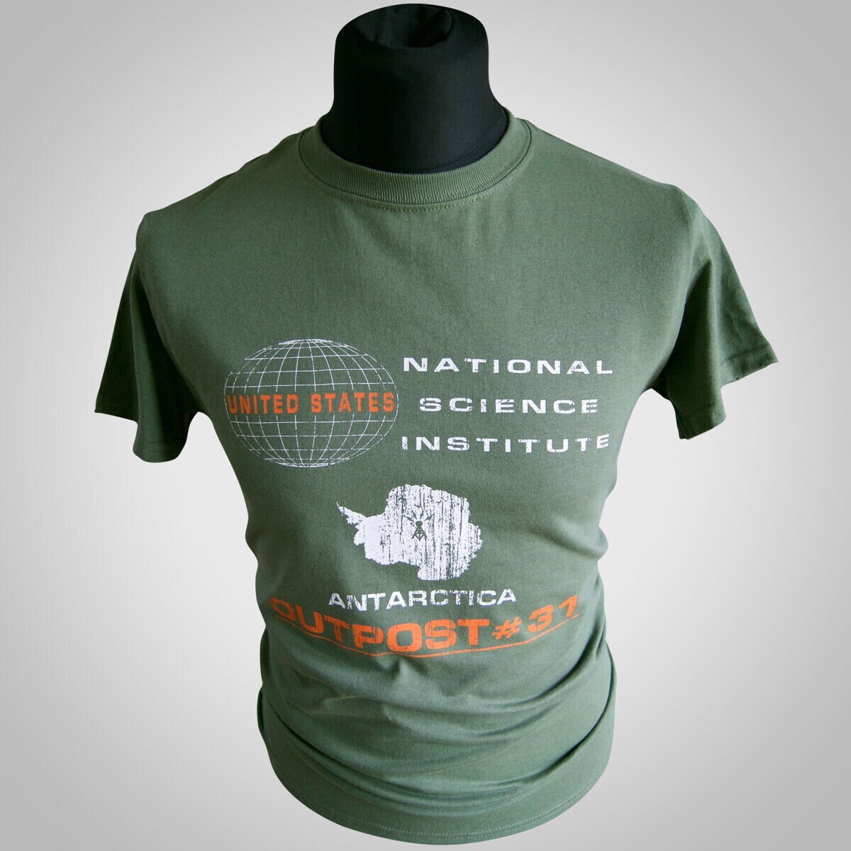 Outpost 31 T Shirt Retro Movie Horror The Thing Antartica Alien Indigo Green gallery