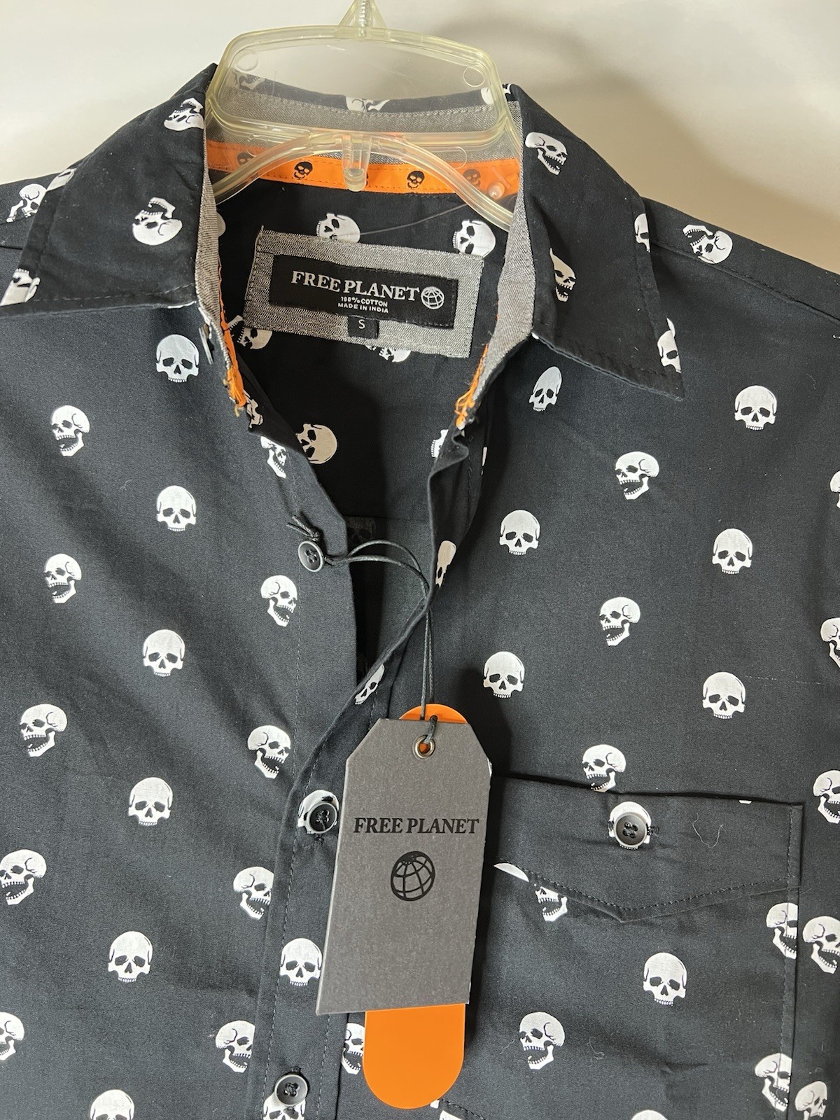 Skull Print Halloween Goth Young Man sz SMALL Collared Buttoned Shirt NEW w/TAGS gallery
