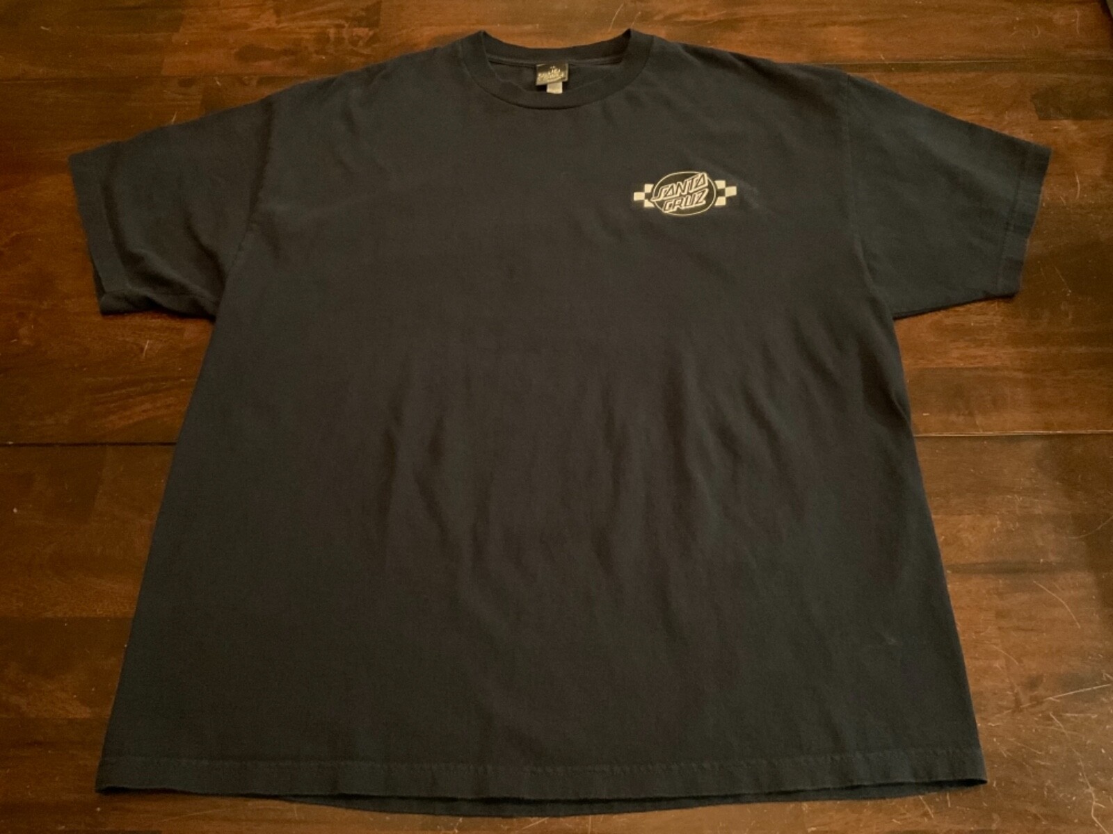 SANTA CRUZ SKATEBOARDS LOGO CHECK GRAPHIC T-SHIRT ( MENS XL ) NAVY PREOWNED gallery