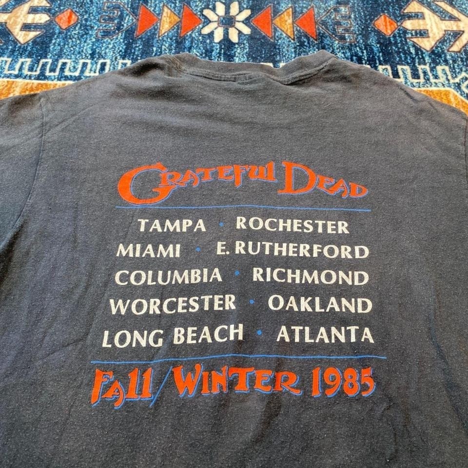 Vintage 1985 Grateful Dead Fall/Winter tour halloween tee gallery