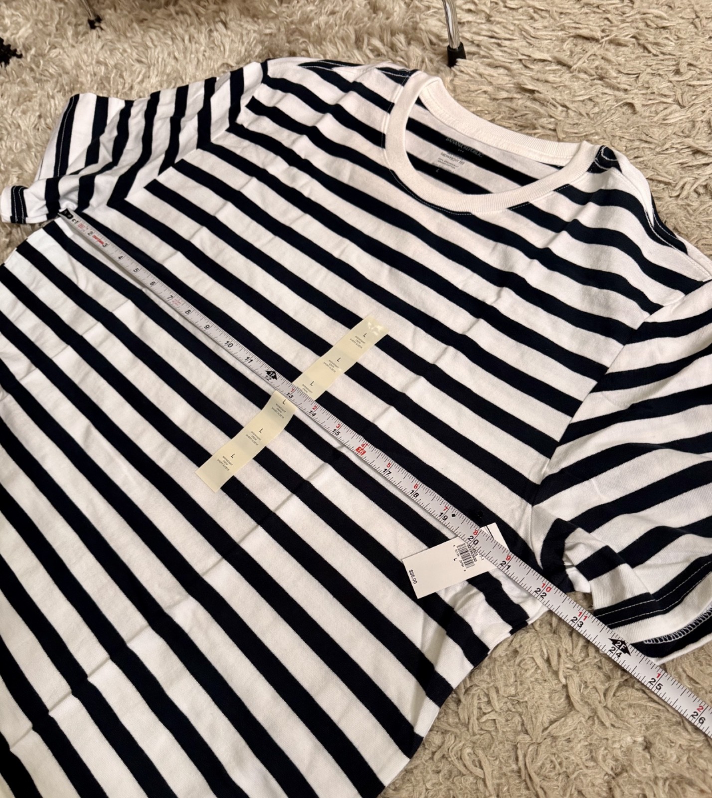 NWT BANANA REPUBLIC $35 Midweight Organic Cotton T-shirt, Navy Stripe, Sz L gallery