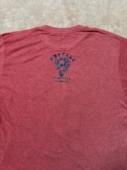 Junior Mens Dellarious Red Astronaut Holding Flower Graphic T-shirt. Size Large