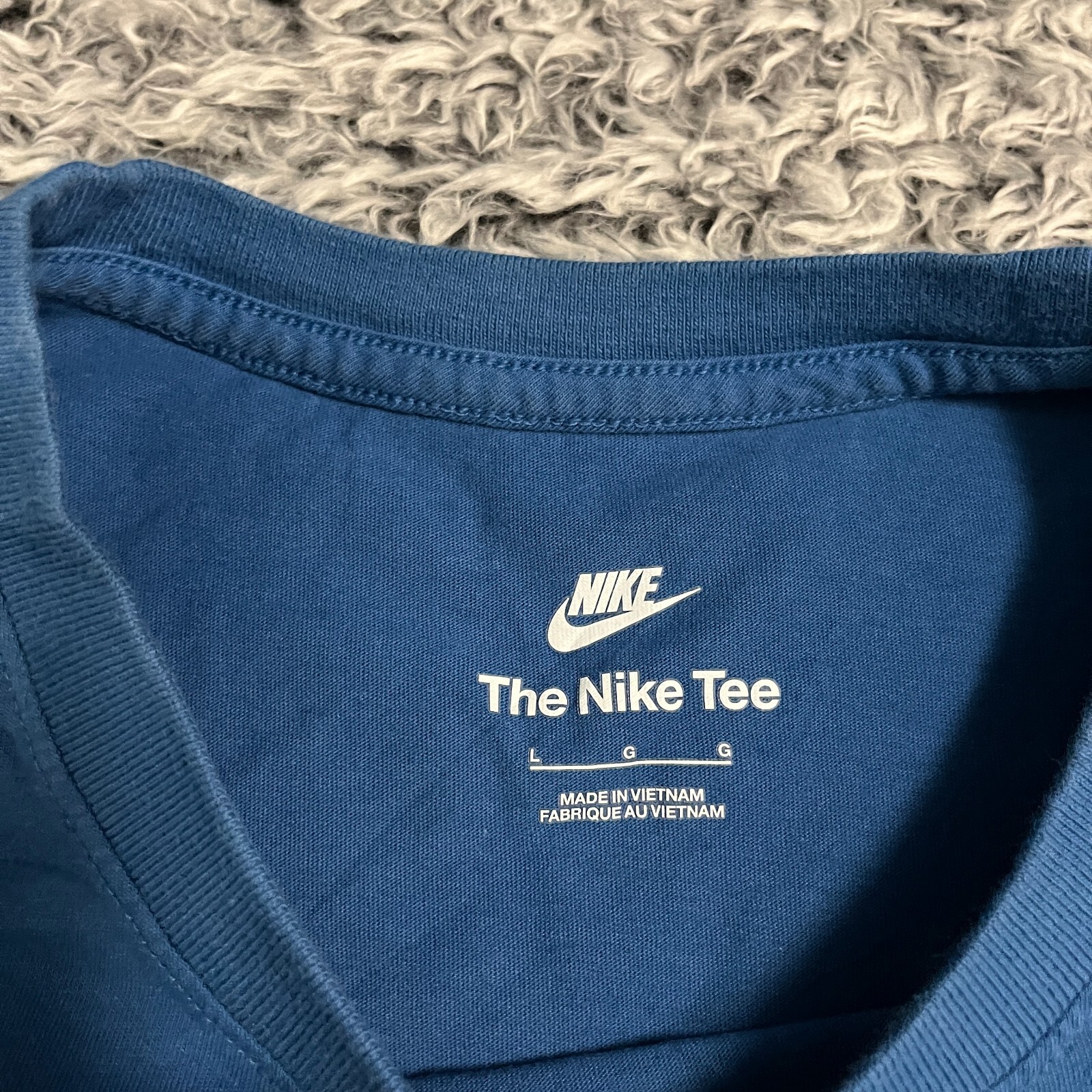 Nike Shirt Adult Large Blue White Logo Swoosh Activewear Short Sleeve Casual Men gallery