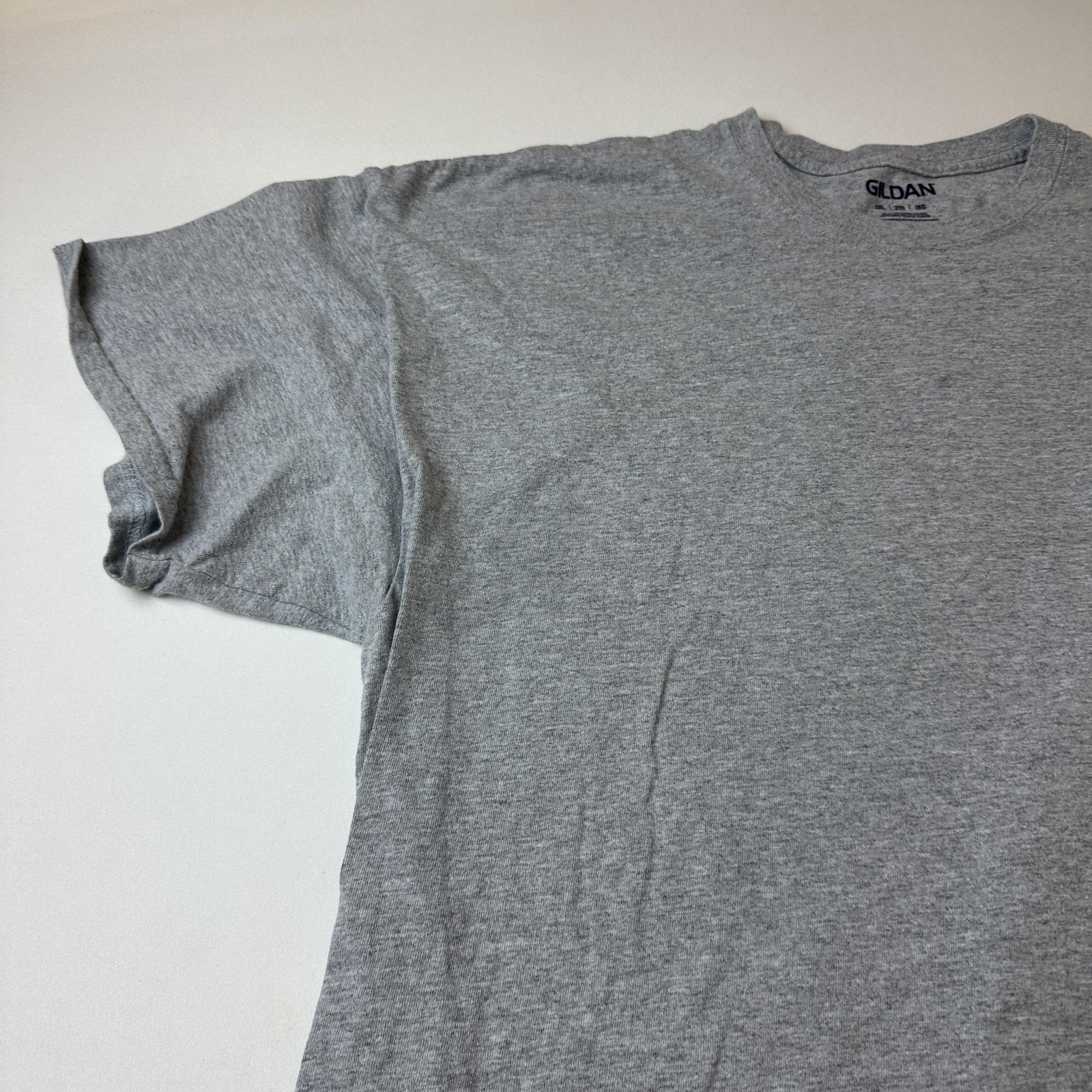 Gildan Shirt Mens 2XL Gray Short Sleeve Classic Fit Casual Plain Tee T-Shirt Top gallery